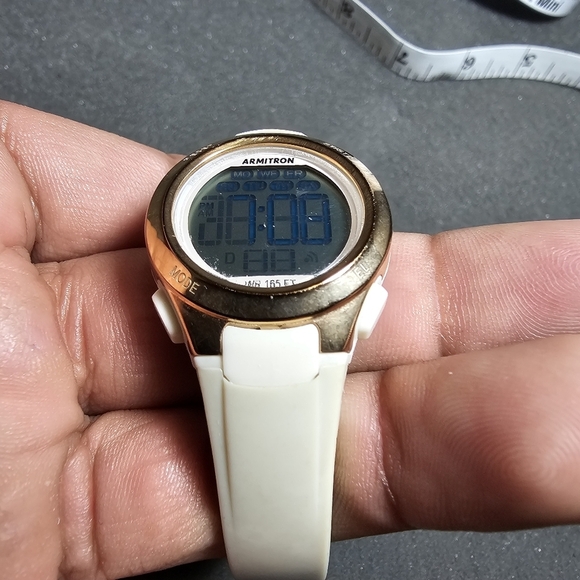 Armitron Pro Sport MS063 Ladies Digital Analog Sports Watch Working shows signs - Picture 2 of 9